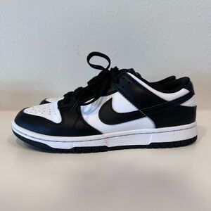 Women’s Nike Dunk Low retro white black panda Sneakers size 8.5